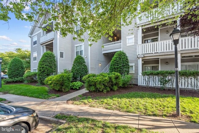 Photo - 14301 Grape Holly Grove Apartment Unit 36