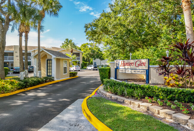 Hunters Glen Apartments - Sarasota, FL | ForRent.com