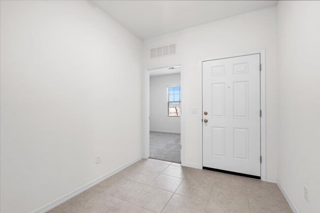 Photo - 8129 S 63rd Dr