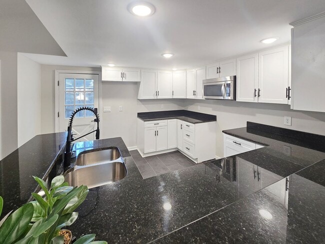 Photo - COMPLETELY RENOVATED 4 Bedroom/2 Bath Harv...