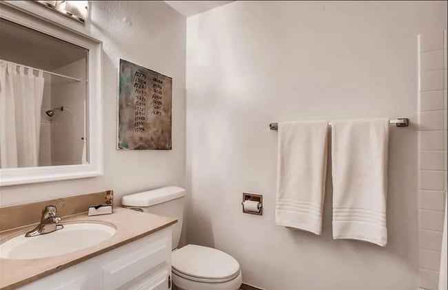 Photo - Spacious 5BR Home in Wild Tree – Ideal for Multi-Generational Living!