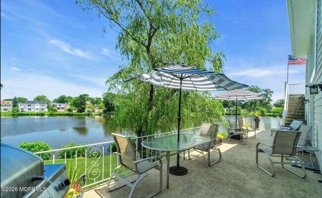 Photo - 400 Ocean Rd