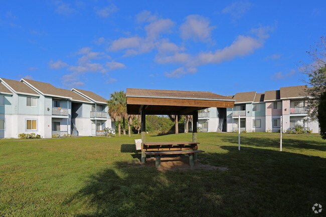 Picnic Area - Silver Oaks