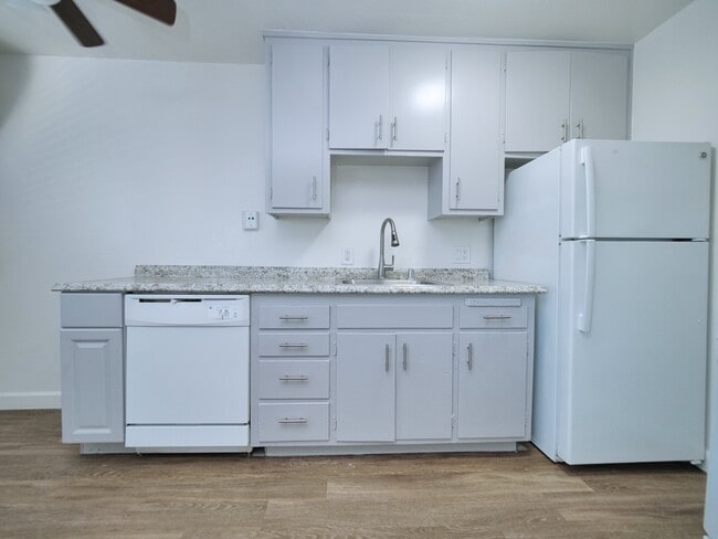 Orange Grove Apartments