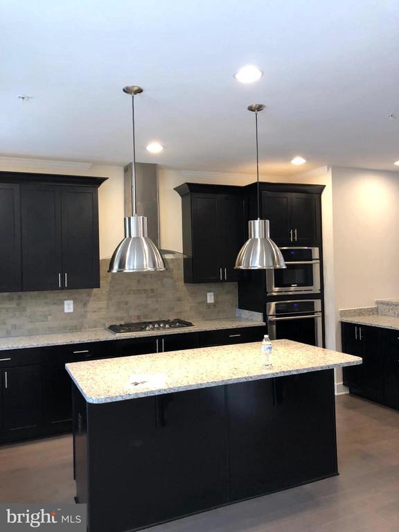 Photo - 177 Green Poplar Loop