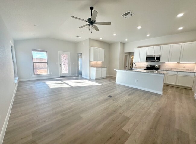 Photo - 309 Panhandle Dr