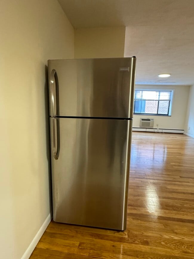 111 Babcock St Unit 3