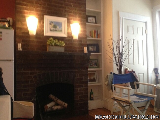 Photo - 41 Anderson St Unit 1-1