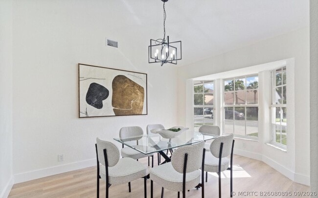 18208 Clear Brook Cir