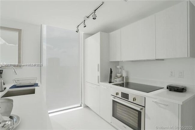 Photo - 501 NE 31st St Unit 501 NE 31st St 1208