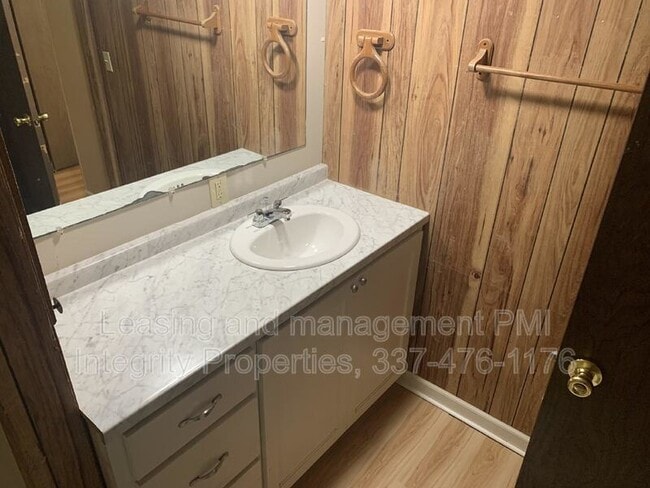 Photo - 110 Canary Ln