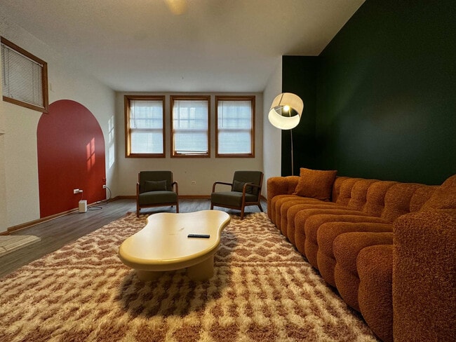 Photo - 2042 W Pierce Ave Unit ID1322527P