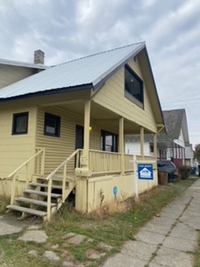 3008 E Rowan - 3008 E Rowan Unit #1