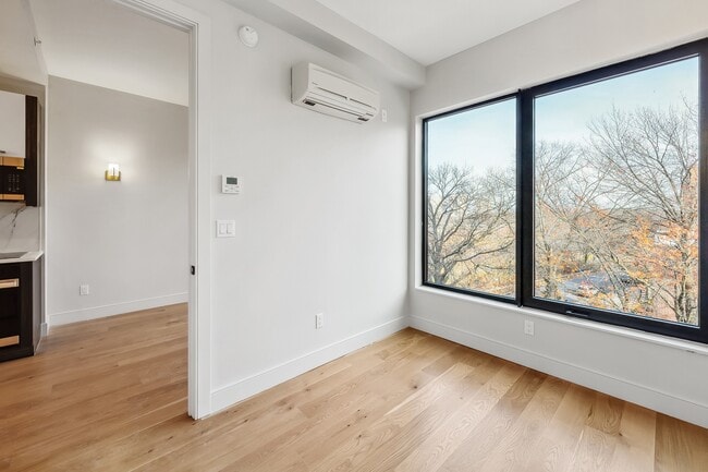 Photo - Pelham Residence