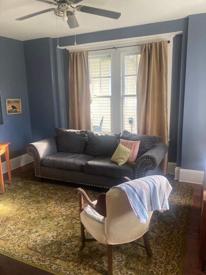 Photo - 1401 Grace St