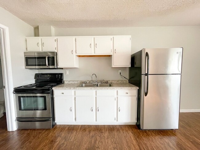 Building Photo - Close to Everything Unit 1801-1 Rental