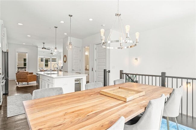 Photo - 1801 Huntington Hills Ln NW