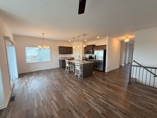 Photo - Stunning Modern Ranch for Rent near Lake F...