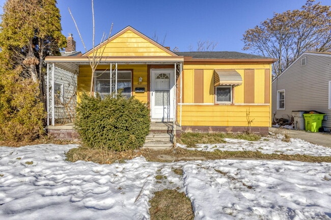 Photo - 621 E Meyers Ave