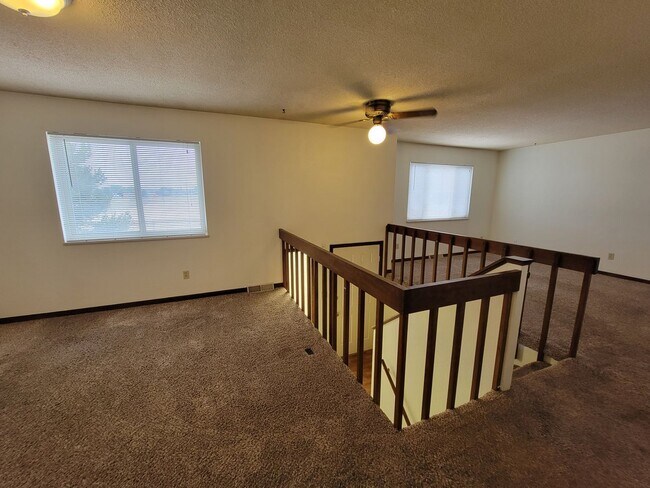 Photo - 2908-2910 14th Avenue Court Unit 2910