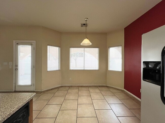 Photo - Beautiful 2 story single family house