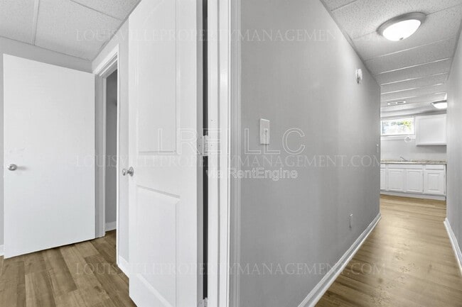 Photo - 704-706 Roselane St Unit 704-1