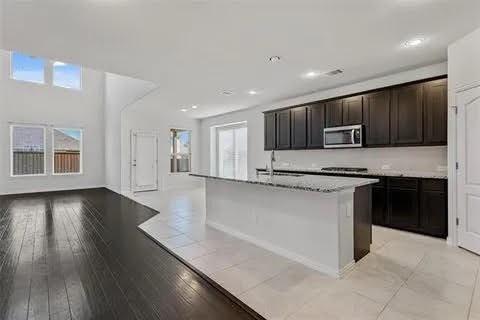 Photo - 1719 Indigo Creek Ln