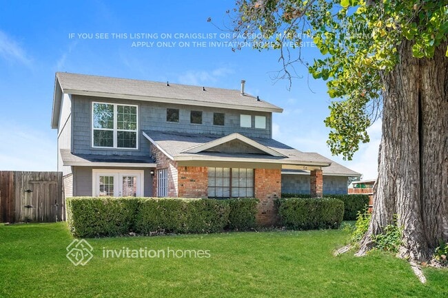 Photo - 518 Futrelle St