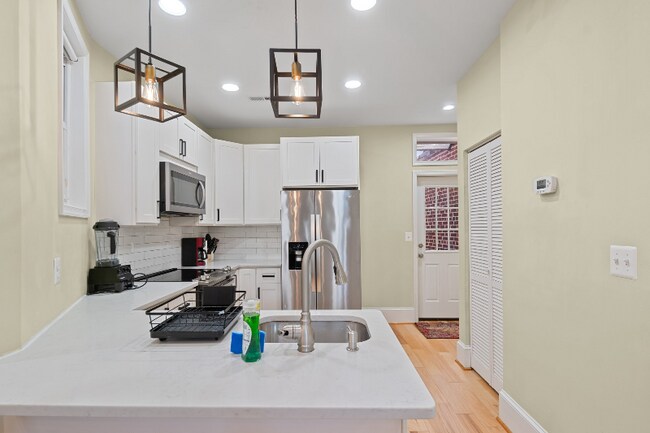 Photo - 3 New York Ave NW