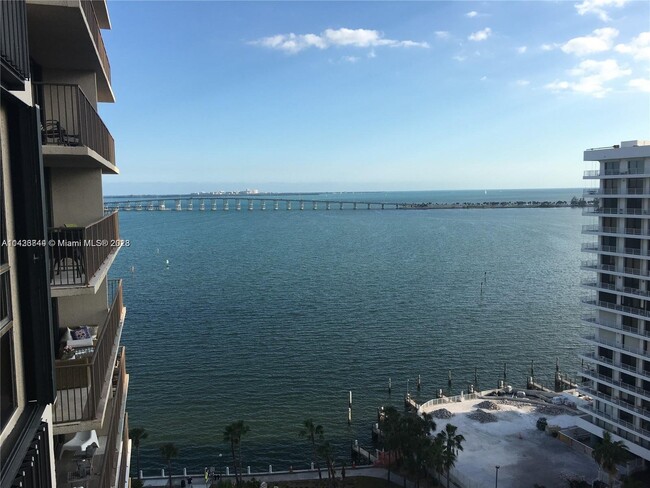 Photo - 1450 Brickell Bay Dr Condo Unit 1607