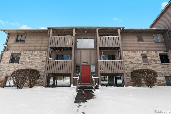 Building Photo - 8709 Candlewood Trail