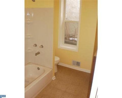 Photo - 5427 Spruce St