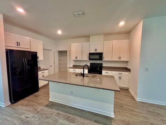 Photo - 7563 Ashcroft Dr