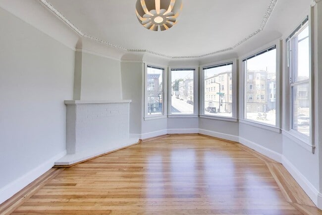 Photo - 608 Masonic Ave