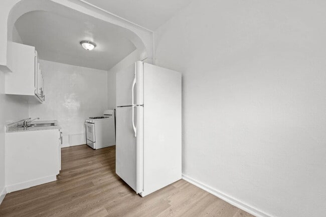 Photo - 751 Normandie Ave Unit 107