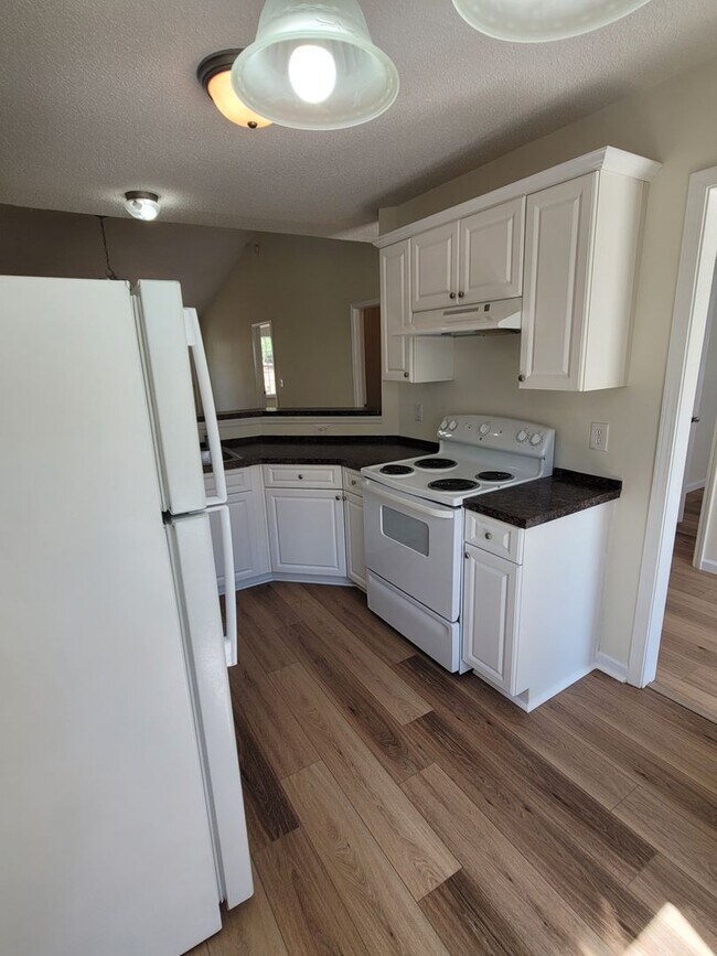 Photo - Northeast Arcadia Lakes Unit C