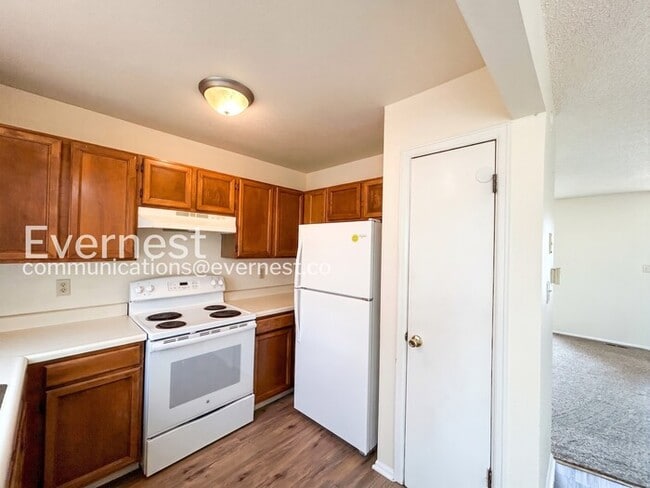 Photo - 2702 Dickens Dr