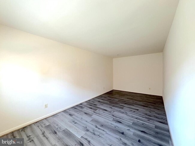 Photo - 9557 Hagel Cir