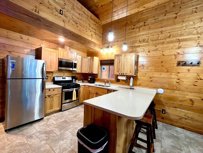 Photo - STR - 37900 Loriwood Drive Unit Cabin 2