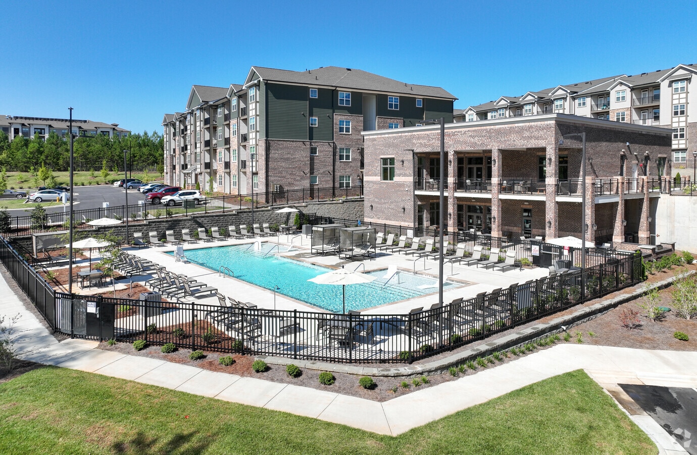 Fotografía del edificio - Aventine Huntersville