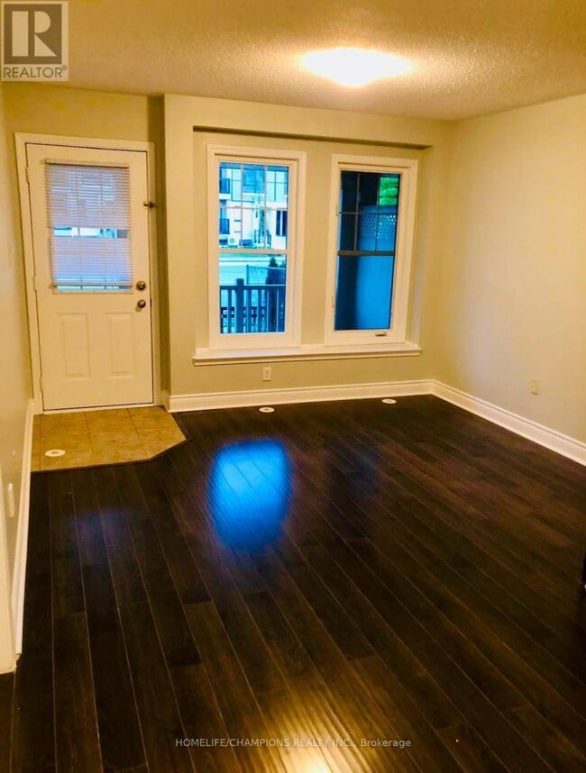 Photo - 8840 Sheppard Ave E