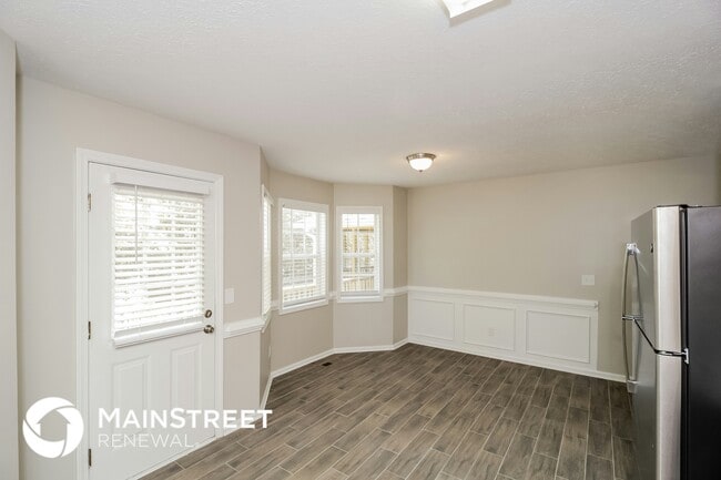 Photo - 125 Fairview Ln