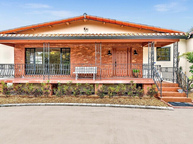 Photo - 8020 SW 19th St