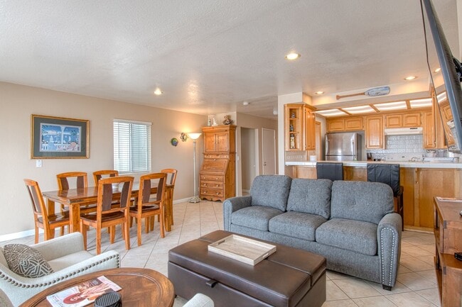 Photo - 3703 Seashore Dr Unidad A