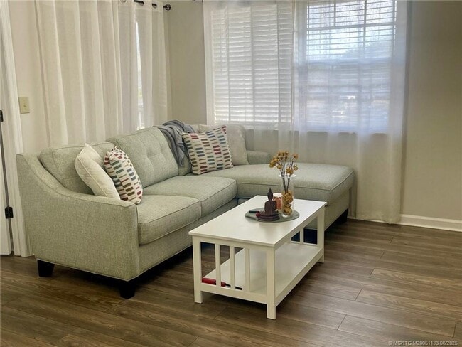 Photo - 1522 SE Royal Green Cir Unit 201