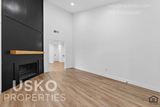 Photo - "Charming 2-Bed Duplex in Rancho Cordova – 1,110 Sq Ft of Comfort!"