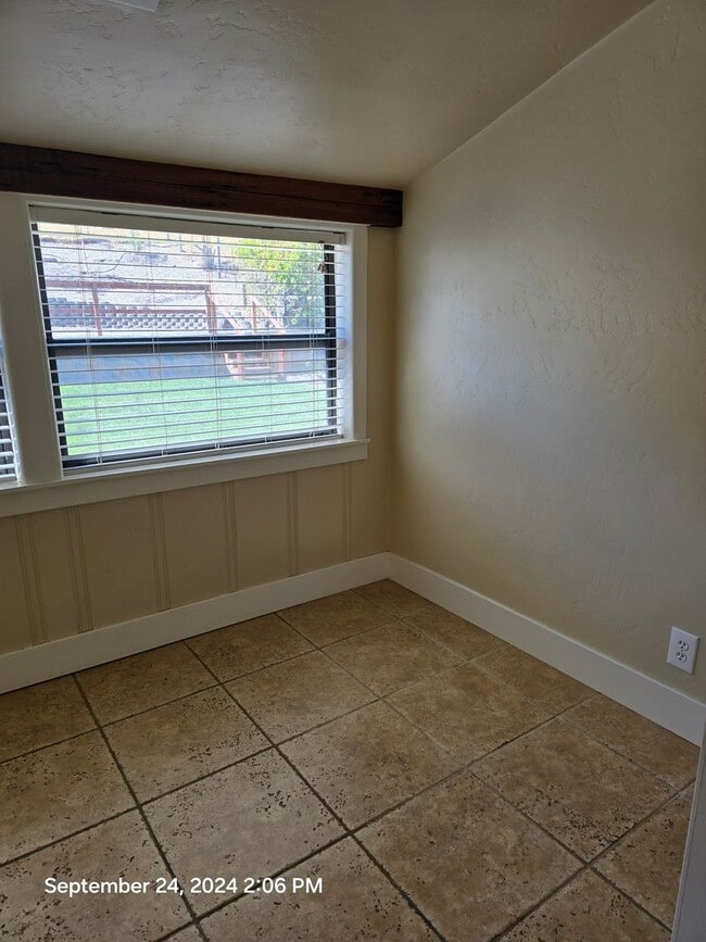 Photo - 2 bed 1 bath with bonus room