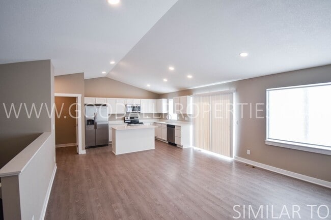 Photo - Must see this 4 Bedroom Walkout Ranch Style in Desoto