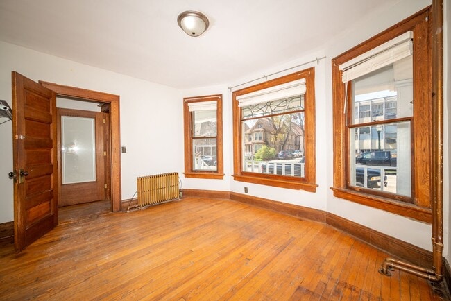 Photo - 405-407 W Main St - Duplex Unit 405