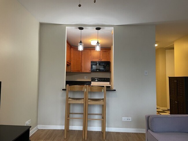 Photo - 111 E Chestnut St Unit 23b